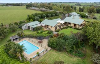44 Arana Drive,, Karaka