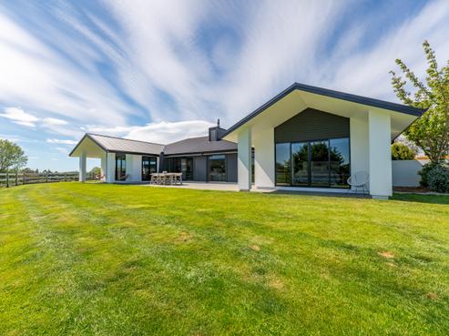 59 Rolling Ridges Road, Levels