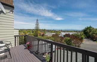 18 Hunter Avenue, Richmond