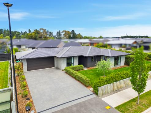 2 Hepburn Place, Rolleston