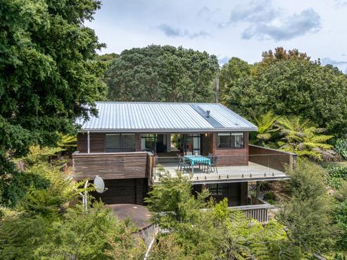 31 Causeway Road, Surfdale