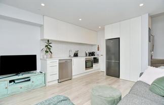 8/16 New Brighton Road, Shirley