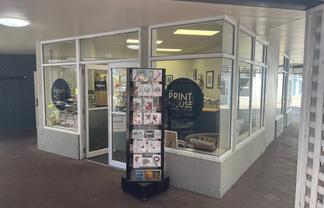 Village Court – Ideal for Office or Retail