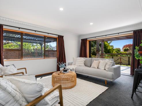 3 Cathray Place, Matua
