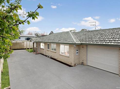 4 Brentford Place, Manurewa