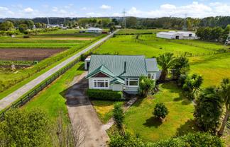 17 Trotting Course Drive, Kumeu