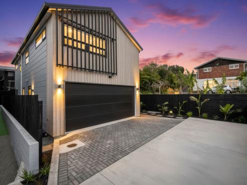 42 Gordon Avenue, Milford
