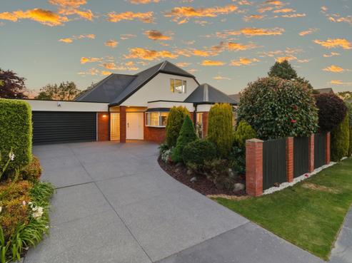 17 Greystoke Lane, Avonhead