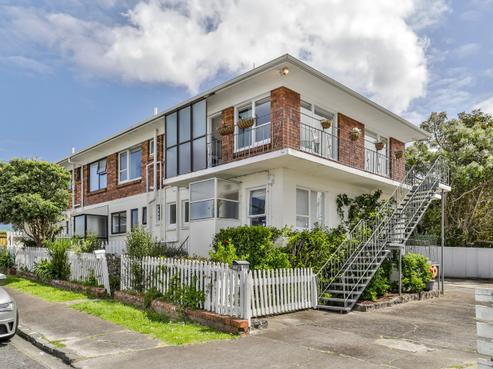 4/49 Western Springs Road, Morningside