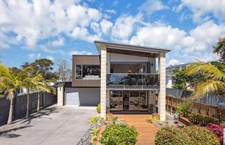 66A Marine Parade, Mellons Bay