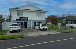 Prime Cambridge office with boardroom and parking