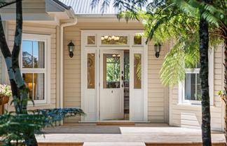 4 Kereru Grove, Greenhithe