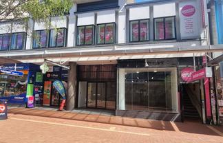 Prime Retail With Loading Access