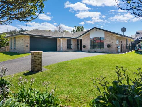 89 Landing Drive, Albany