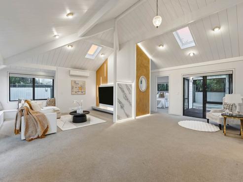 45 Pohutukawa Avenue, Shelly Park