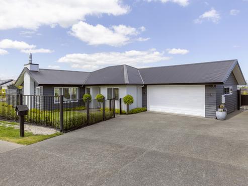 1 Mayfly Grove, Nukuhau