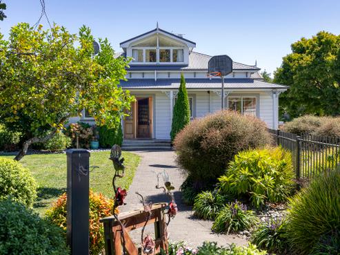 355 Main Road Spring Grove, Wakefield