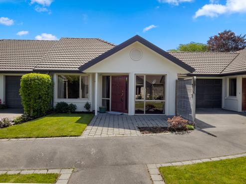 2/19 Tancred Street, Ashburton