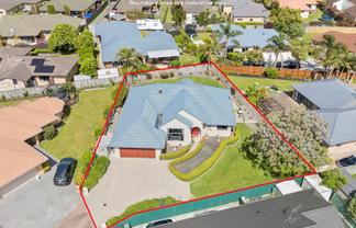 63 Lothian Brae, Wattle Downs