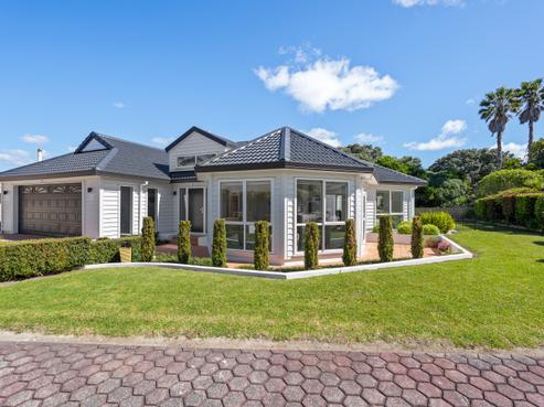 16 Waru Nui Court, Orewa