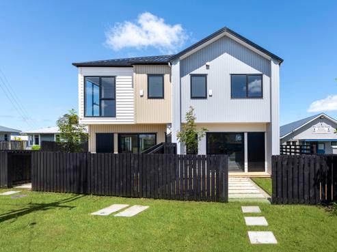 1/18 Albert Road, Kelston