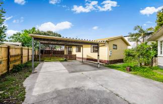 2/8 Latham Avenue, Pakuranga