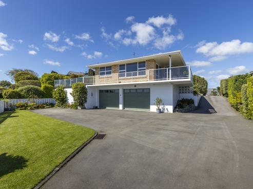 35B Crownhill Street, Spotswood