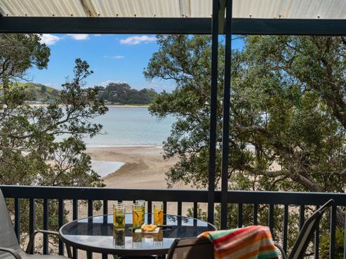 93 Rapata Road, Oakura Coast