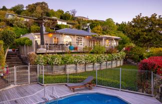 16 Champion Terrace, Moana