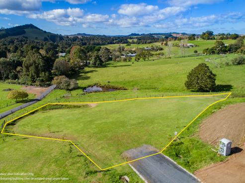 16 Mangakino Lane, Kauri