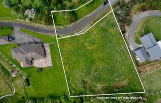 22 Johnson Street, TUAKAU