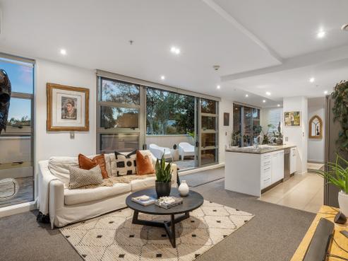 111/16 Huron Street, Takapuna