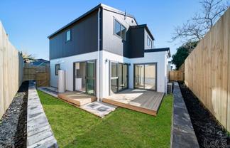  8E  Clutha Crescent, Clover Park