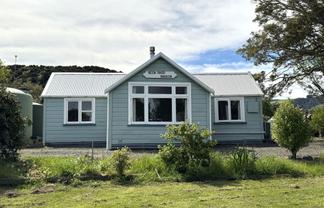 2262 Papatowai Highway, OWAKA