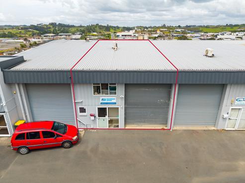 4F Titan Place, Silverdale