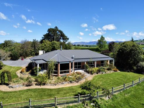 902 Fairview Road, Hadlow