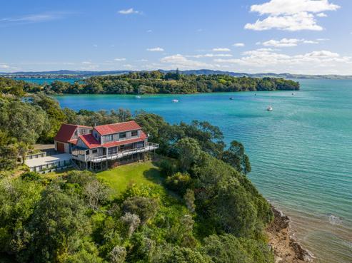 230 Nook Road, Parua Bay