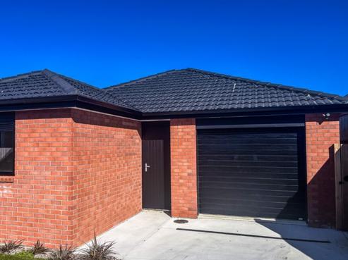 18 Waruhia Crescent, Rototuna North