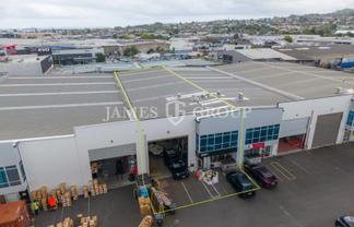 560m² Industrial | 2km to Motorway