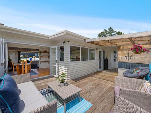 516A Hibiscus Coast Highway, Hatfields Beach
