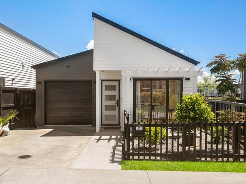 17 Rosetta Lane, Wainui
