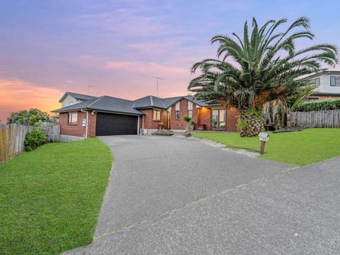 6 Cairnsvale Rise, Manurewa