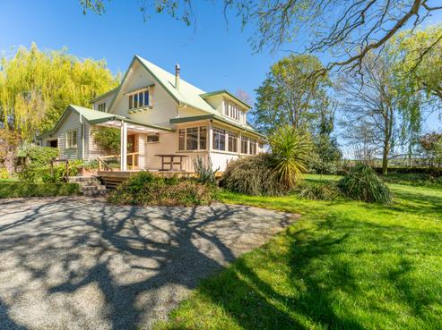 50 Connells Road, Levels