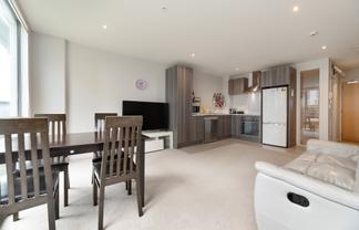 107/3 Rose Garden Lane, Albany