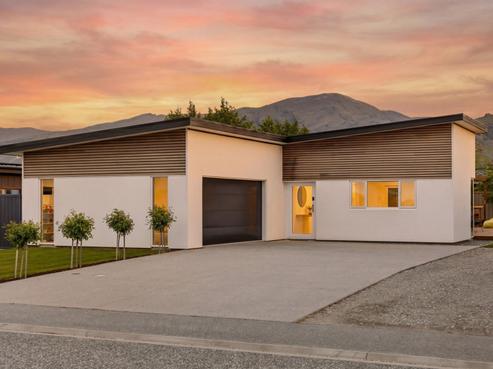 16 Hosking Drive, Cromwell