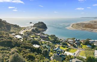 123 Wintle Street, Mangawhai Heads