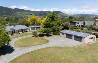 111 Main Road Hope, Hope