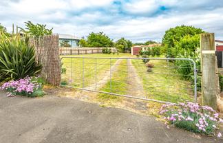 169 Egmont Street, Patea