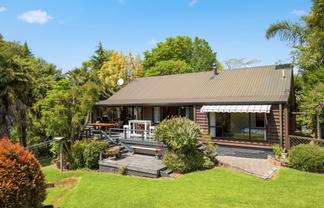 296 Omokoroa Road, Omokoroa