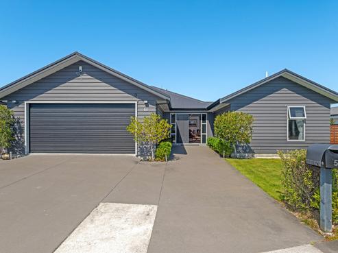 50 Sterling Park, Lytton West